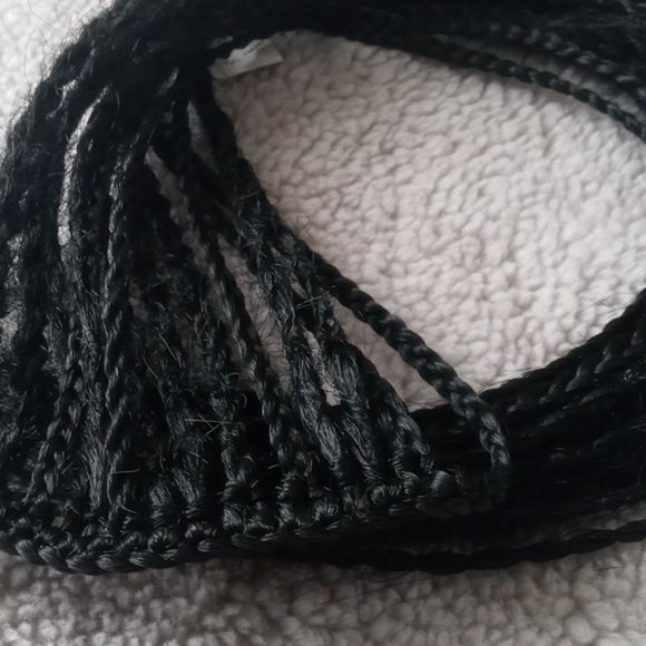 Black braids locs tie on extensions - Picture 2 of 7